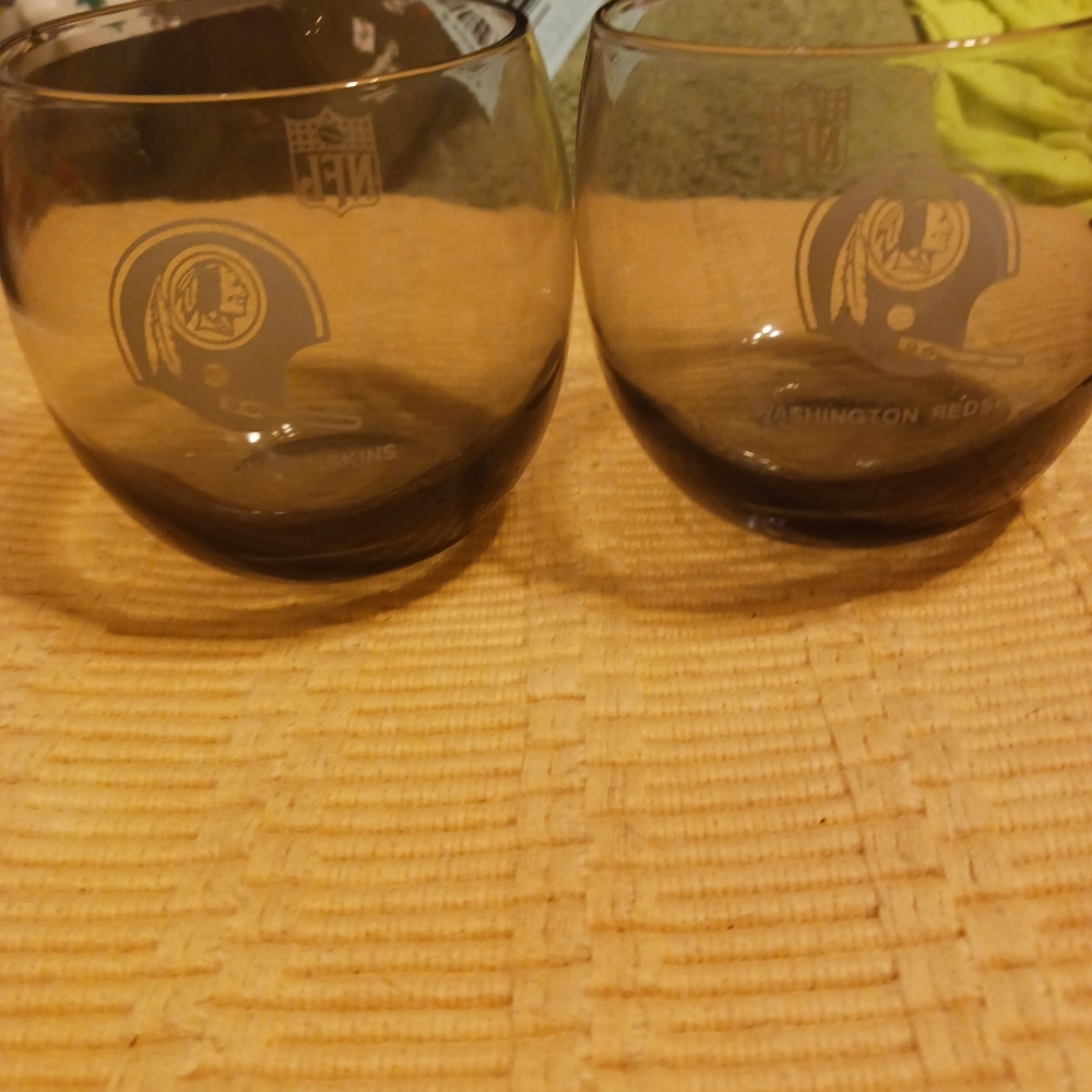 Vintage B1G1 Washington Redskins Glasses